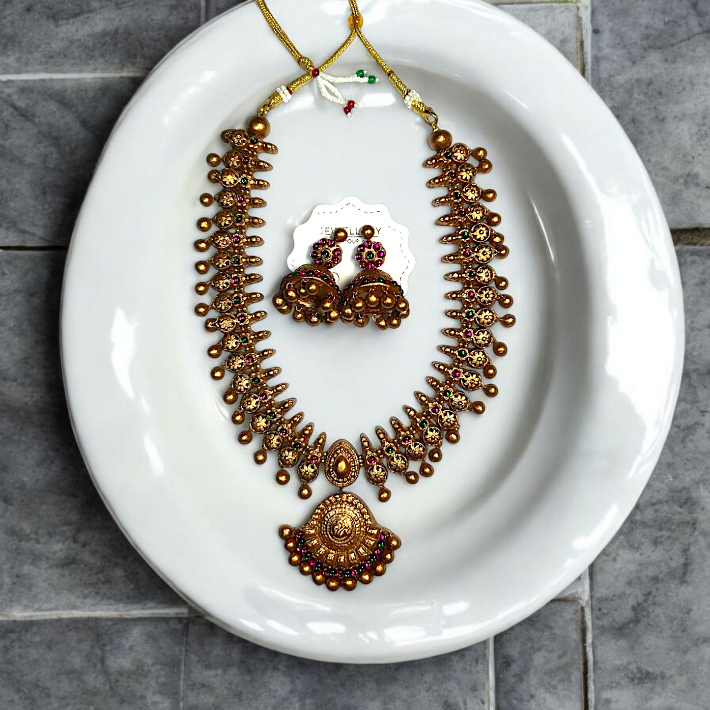 Mrritika Jewellery Handmade Temple Gold Set with Earrings
