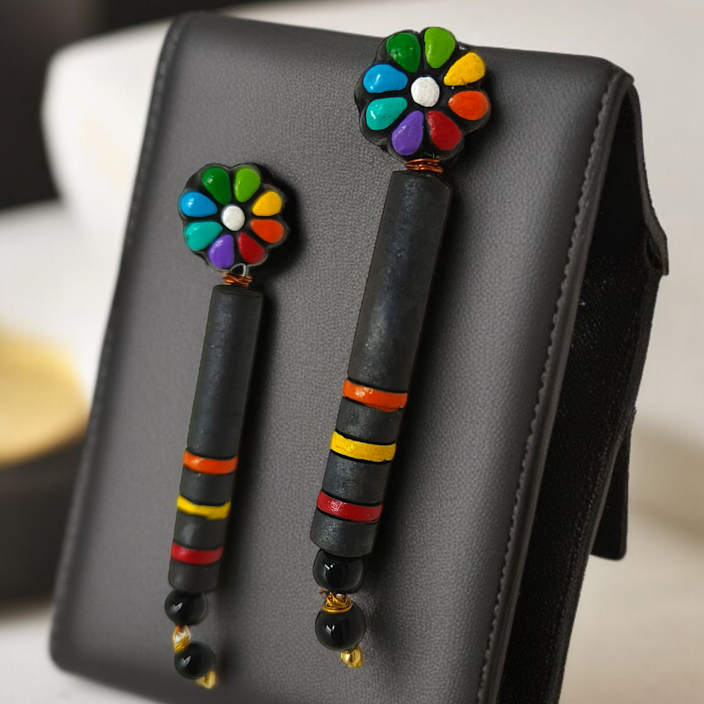 Terracotta Beaded Necklace with Earrings for Women I Black Handmade Necklace featuring colorful flower design earrings